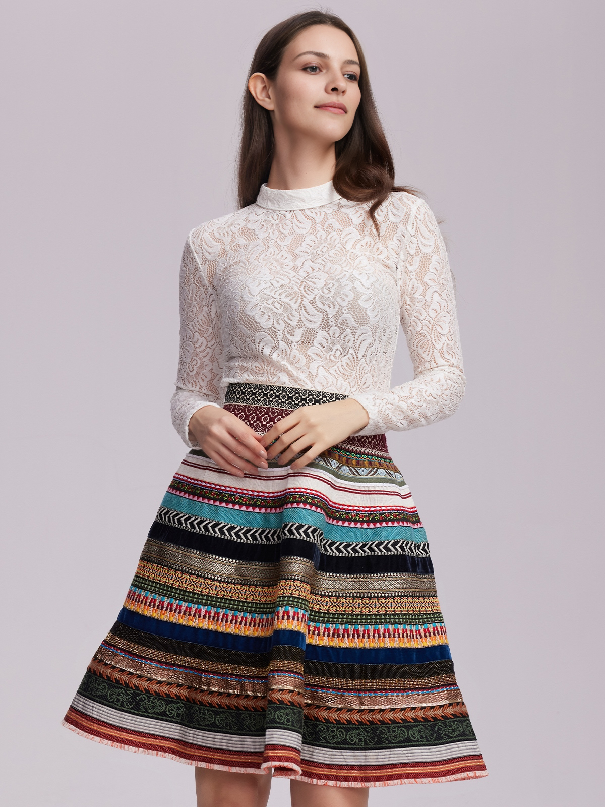 Elegantes schwarzes Dirndl
