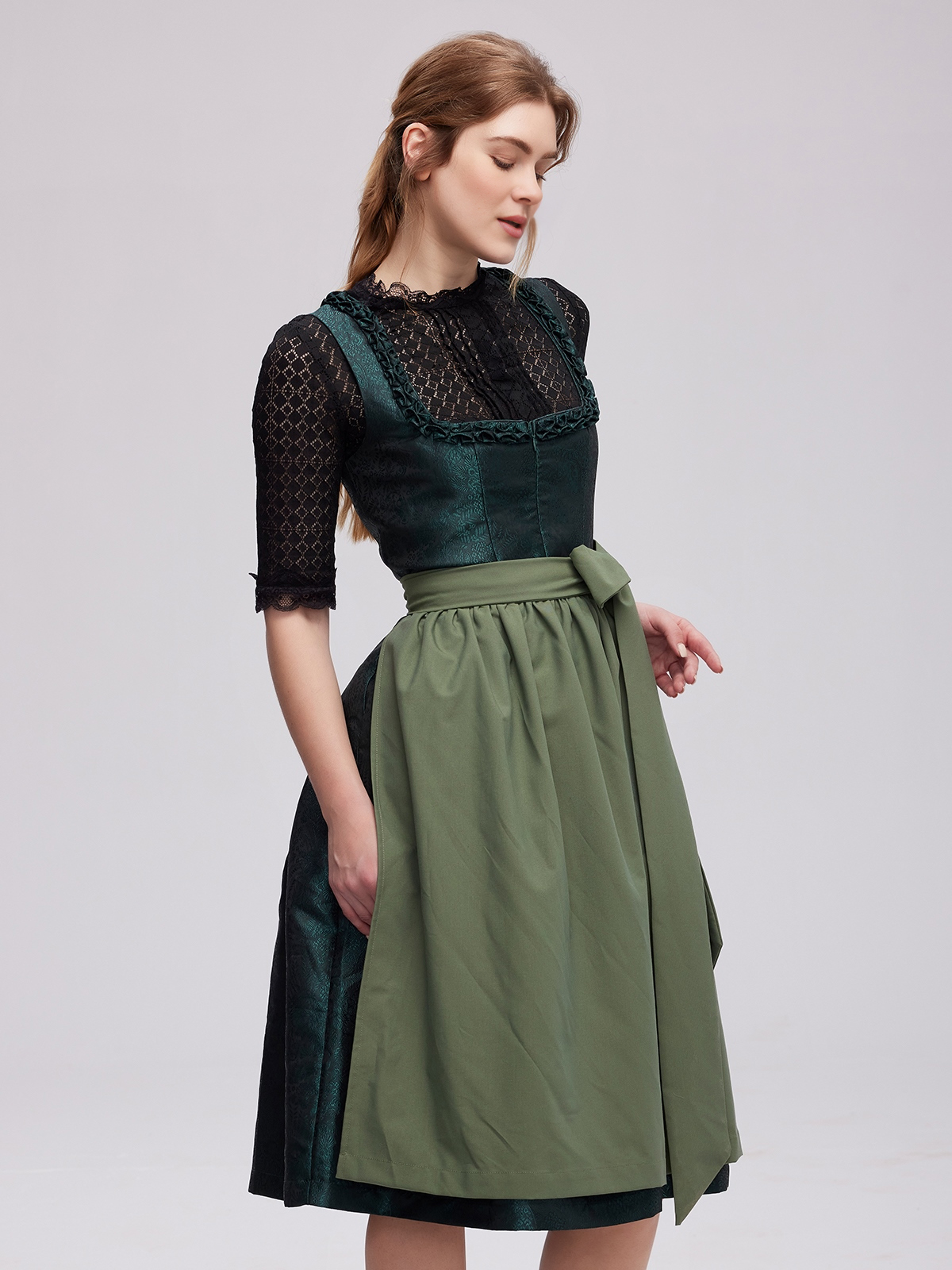 Wildleder Dirndl in Grün