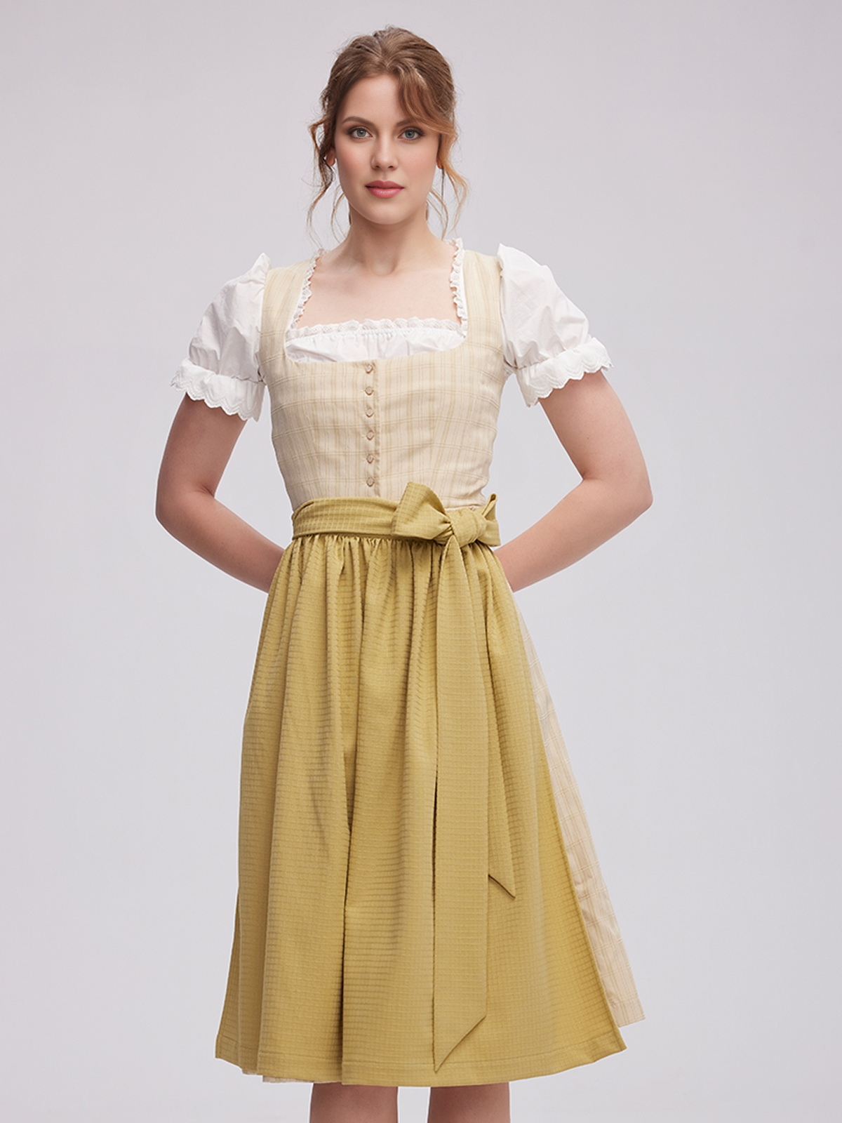Alpenglanz Dirndl in Grün