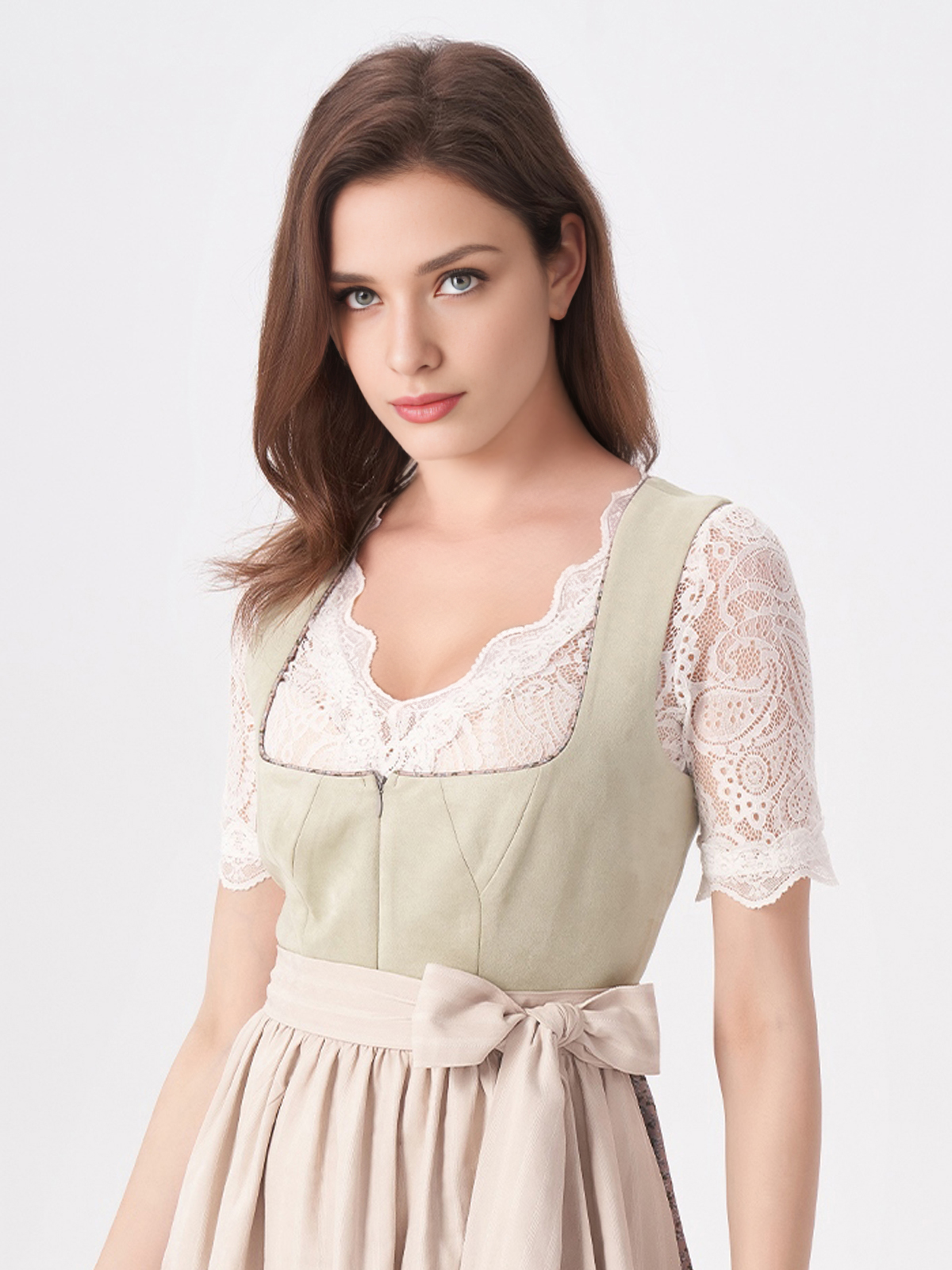 Modernes Dirndl Grün – urban und stilvoll