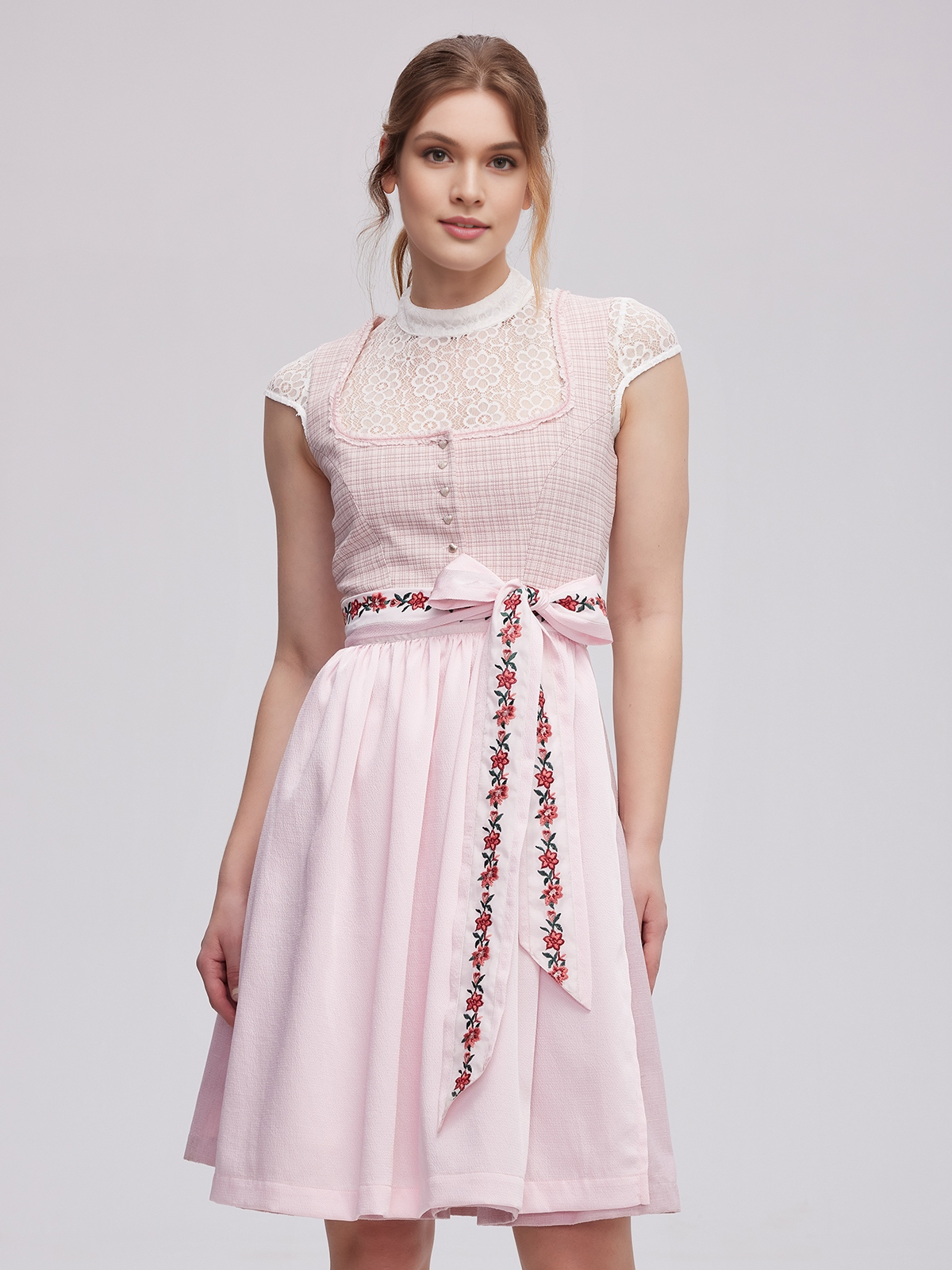 Dirndl in Rot